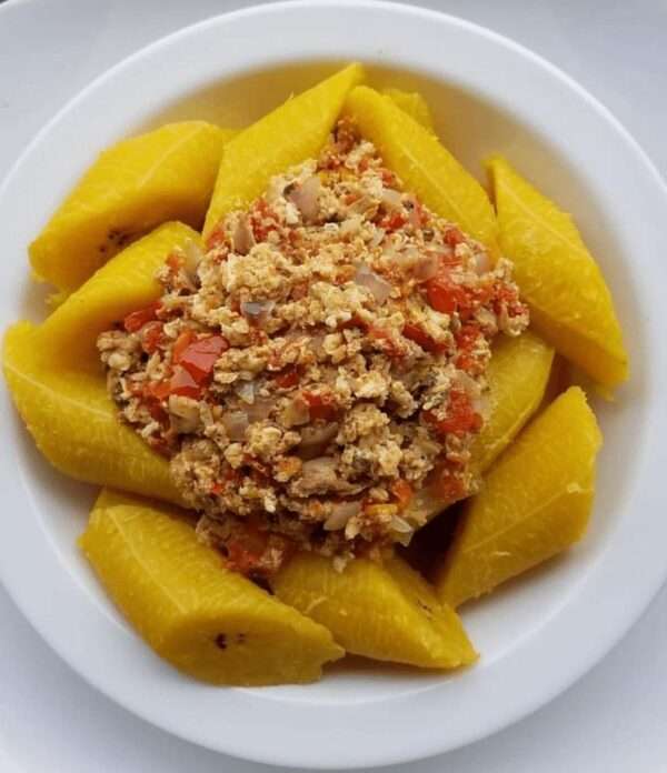 boiled plantain & egg sauce