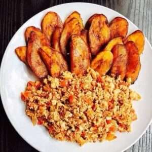 Fried plantain & egg sauce
